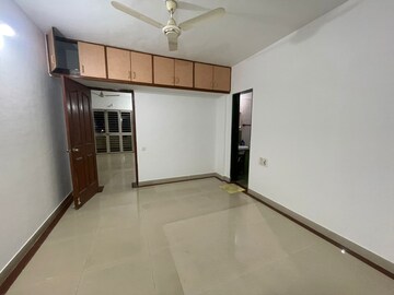 Room in 3 BHK Apartment at RK Lunkad Nisarg Nirmiti, Pimple Saudagar – for Sale