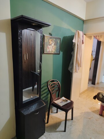 Room in 1 BHK Apartment at Lokmanya Nagar – for Sale