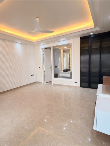 Room in 1 RK Apartment at Lotus Homz, Sector 111 – for Rent