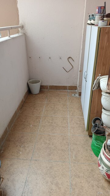 Room in 2 BHK Apartment at Civitech Sampriti, Sector 77 – for Rent