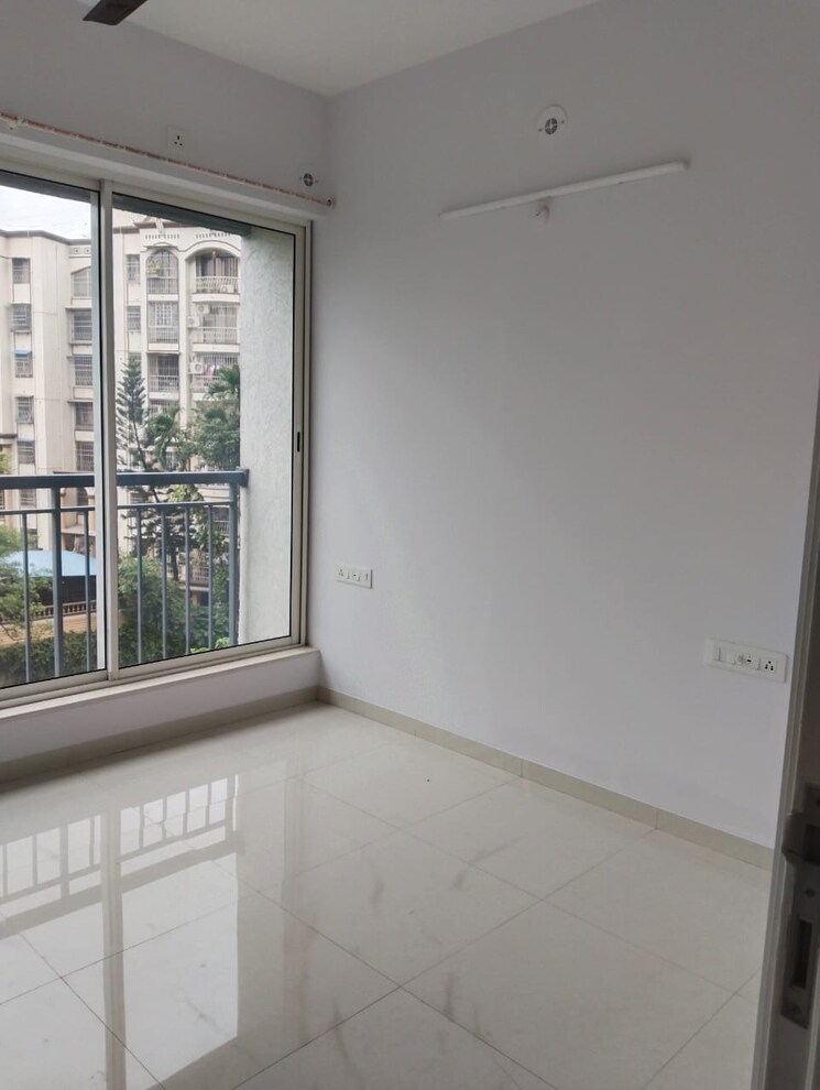 Room, l-t-seawoods-residences-phase-2 2 Bedroom 740 Sq.Ft. Apartment In Seawoods Navi Mumbai 9766144