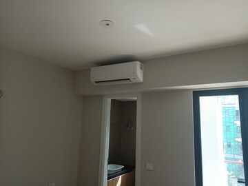 Building Lobby in 3 BHK Apartment at Signature Global City 63A, Sector 63a – for Rent