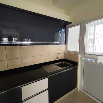 Kitchen in 3.5 BHK Apartment at Godrej Eternity, Jyotipuram – for Rent