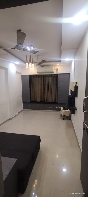 Team Area in 1 RK Apartment at Nirmal Niwas Kanjurmarg, Kanjurmarg East – for Sale
