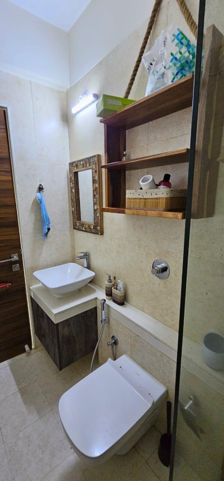 Bathroom, romell-aether 2 Bedroom 713 Sq.Ft. Apartment In Goregaon East Mumbai 9766329