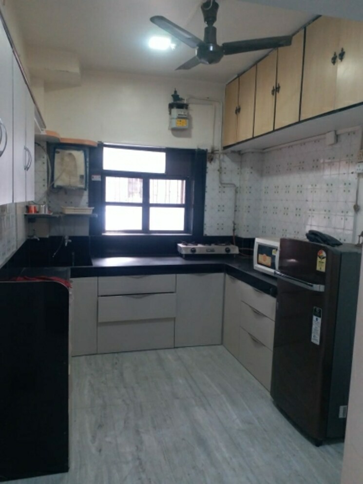 Kitchen, juhu-pearl 2 Bedroom 900 Sq.Ft. Apartment In Juhu Mumbai 9766383