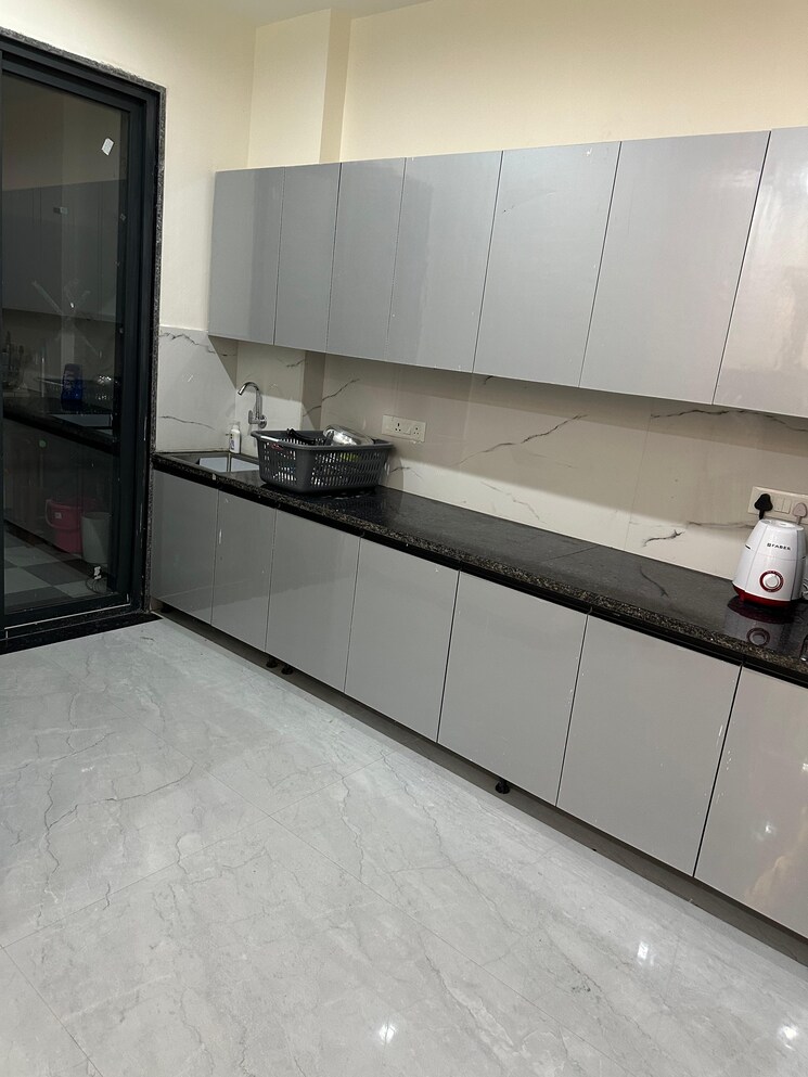 Kitchen, hong-kong-bazaar 3 Bedroom 1700 Sq.Ft. Builder Floor In Sector 57 Gurgaon 9766458