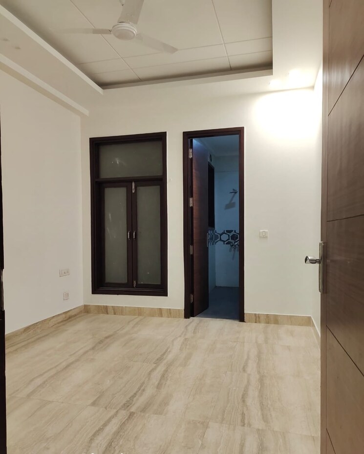 Room, chattarpur 3 Bedroom 1200 Sq.Ft. Builder Floor In Chattarpur Delhi 9766477