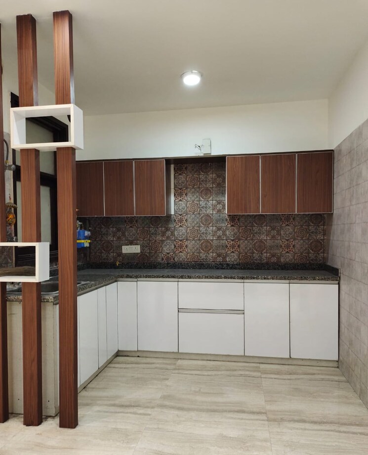 Kitchen, chattarpur 3 Bedroom 1200 Sq.Ft. Builder Floor In Chattarpur Delhi 9766477