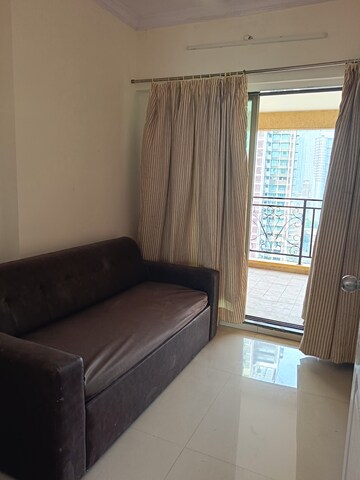 Bedroom in 2.5 BHK Apartment at Amann Marina, Worli – for Rent