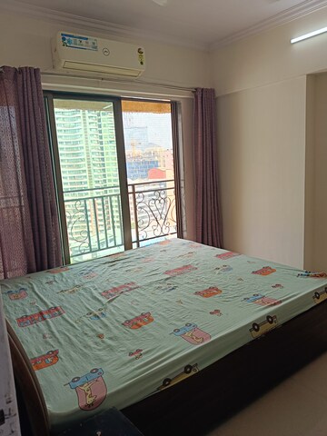 Bedroom in 2.5 BHK Apartment at Amann Marina, Worli – for Rent