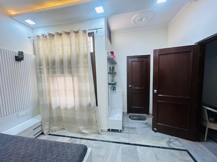 undefined, dhakoli 6 Bedroom 1000 Sq.Ft. Independent House In Dhakoli Zirakpur 9766531