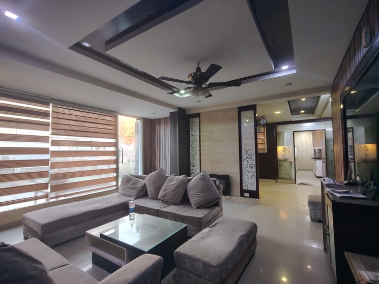 Living Room, vip road 3 Bedroom 1960 Sq.Ft. Apartment In Vip Road Zirakpur 9766605