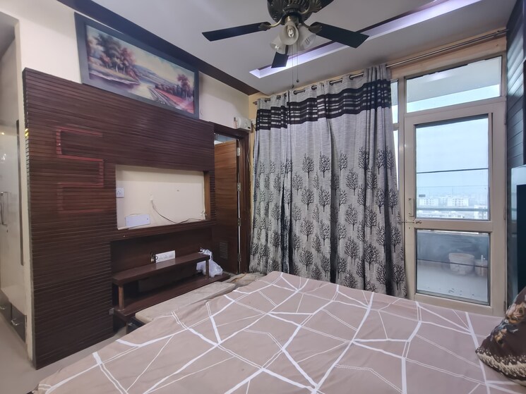 Bedroom, vip road 3 Bedroom 1960 Sq.Ft. Apartment In Vip Road Zirakpur 9766605