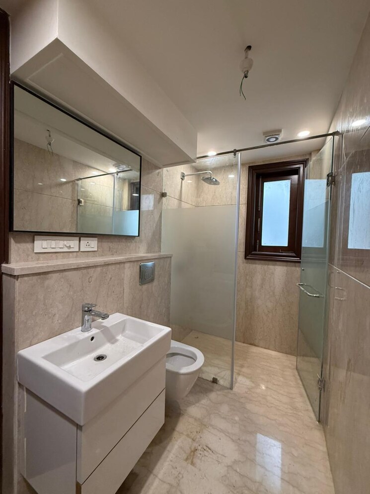 Kitchen, panchsheel park 4 Bedroom 500 Sq.Yd. Builder Floor In Panchsheel Park Delhi 9766588