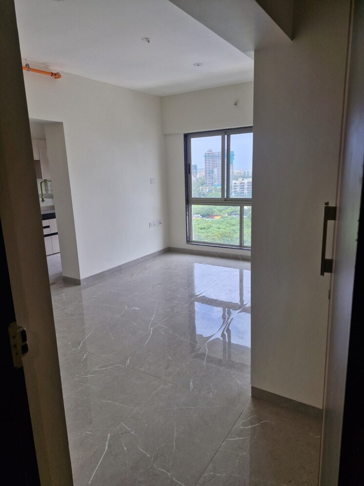 Room, veena-smart-homes 2 Bedroom 560 Sq.Ft. Apartment In Kandivali West Mumbai 9766584