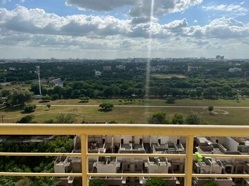 Plot Area in Studio Apartment at Supertech Czar Suites, Omicron I Greater Noida – for Rent