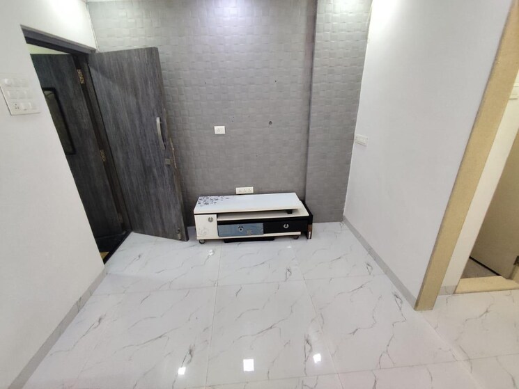 Bathroom, om-sadguru-chs 1 Bedroom 450 Sq.Ft. Apartment In Ic Colony Mumbai 9766676