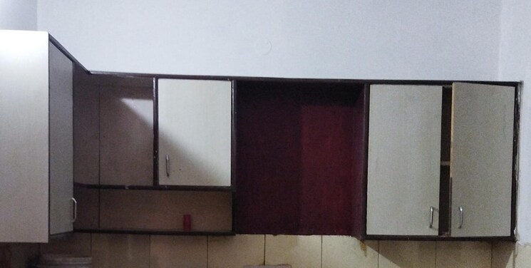 Room, swaran jayanti puram 2 Bedroom 90 Sq.Mt. Builder Floor In Swaran Jayanti Puram Ghaziabad 9766725