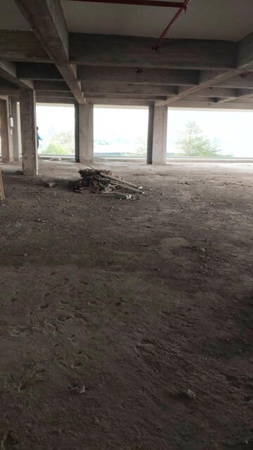 Parking in  Showroom at Omkar Enclave Bhayander, Bhayandar West – for Rent