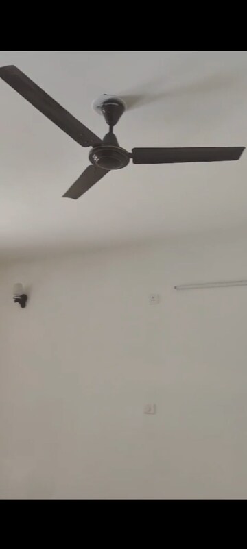 Furnished Amenities in 2 BHK Apartment at Adani Aangan, Sector 89a – for Rent