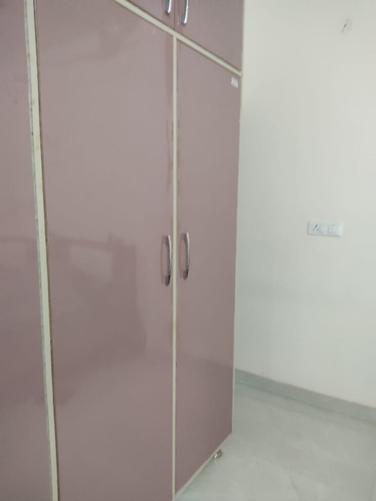 undefined, niti khand iii 2 Bedroom 1050 Sq.Ft. Builder Floor In Niti Khand Iii Ghaziabad 9766832