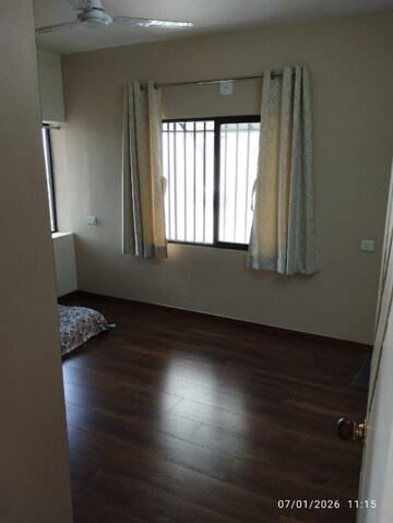 Room in 2 BHK Apartment at Thaltej – for Sale