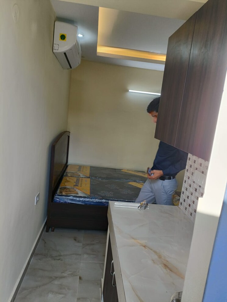 Cover Image, dhoot-time-residency 1 RK 203 Sq.Ft. Apartment In Sector 63 Gurgaon 9766848