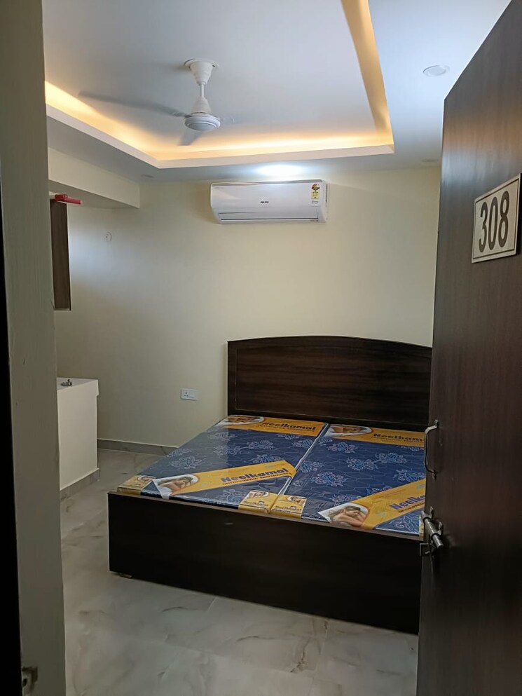 Bedroom, dhoot-time-residency 1 RK 203 Sq.Ft. Apartment In Sector 63 Gurgaon 9766848