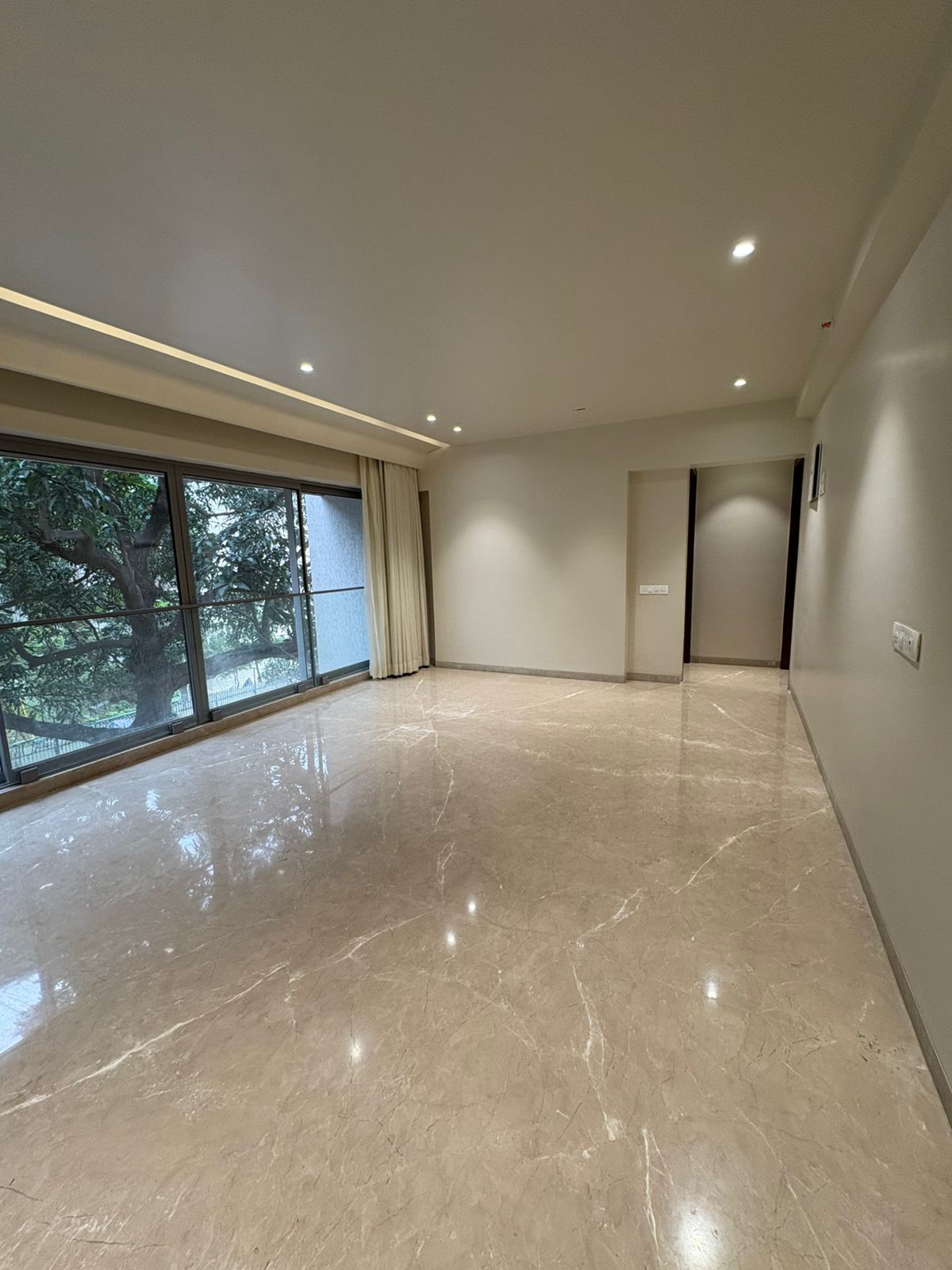 Room, ahiya-apartment 3 Bedroom 1004 Sq.Ft. Apartment In Santacruz West Mumbai 9766886