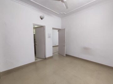 Room in 3 BHK Builder Floor at Chattarpur – for Sale