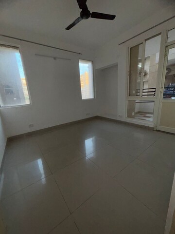 Room in 3.5 BHK Apartment at Stellar Jeevan, Sector 1 Greater Noida – for Sale