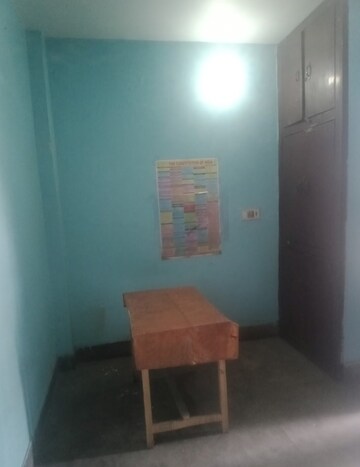 Living Room in 1 BHK Villa at Aliganj – for Rent