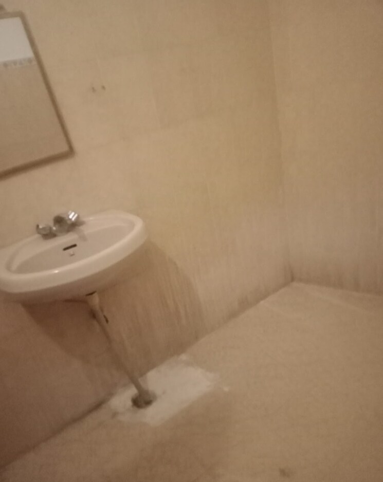 Bathroom, aliganj 1 Bedroom 980 Sq.Ft. Villa In Aliganj Lucknow 9767010