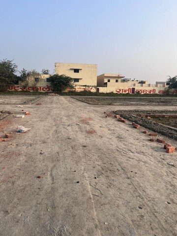  Plot – Exterior View View at Rohania - for Sale