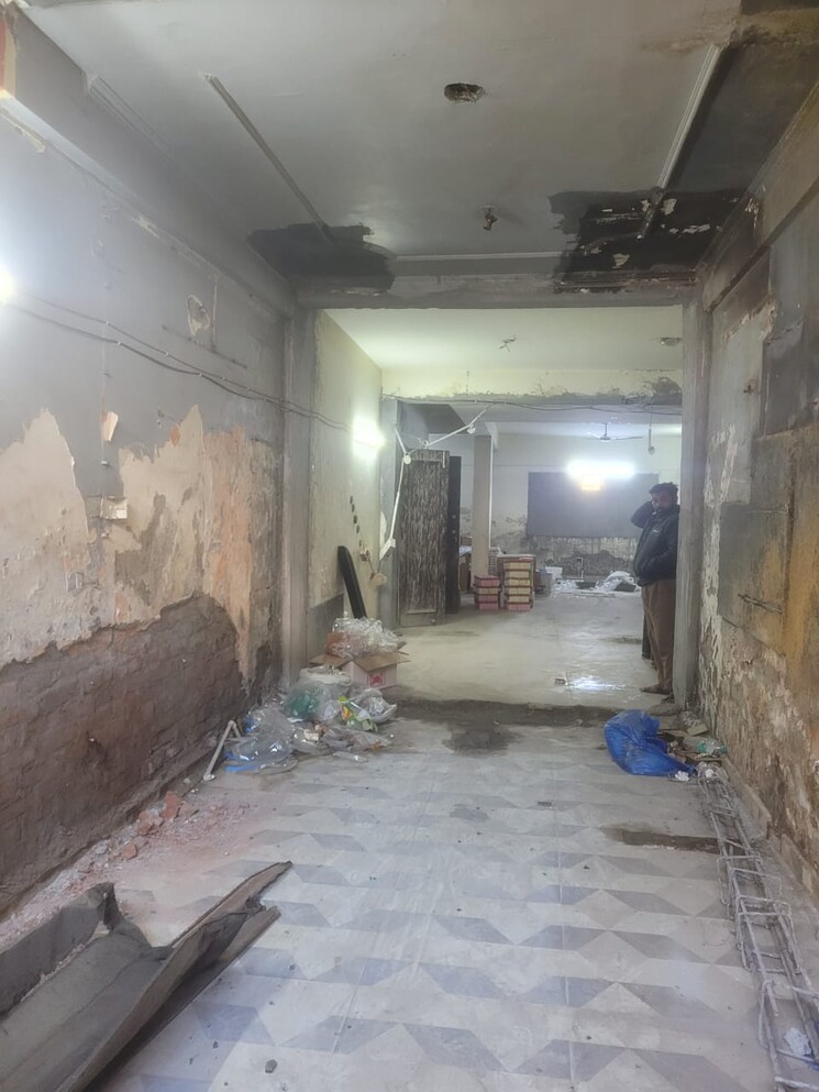 Cover Image, jakhan Commercial Showroom 800 Sq.Ft. In Jakhan Dehradun 9767126