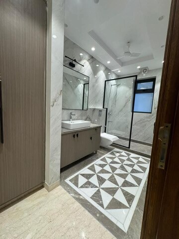 Master Bedroom in 3 BHK Apartment at Mahindra Aura, Sector 110a – for Rent