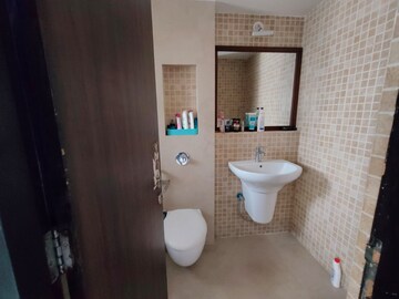 Bathroom in 1 BHK Apartment at KM Horizon Flora, Ghodbunder Road – for Sale