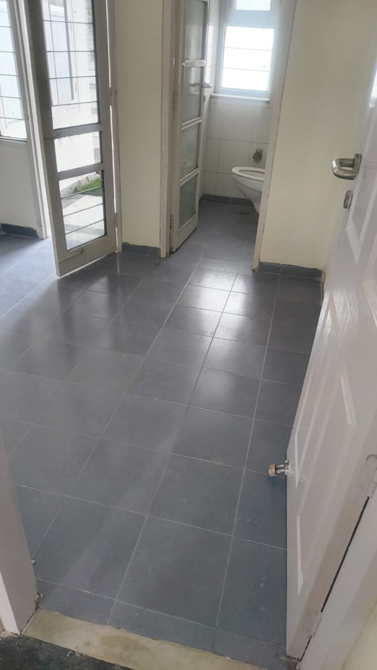 Bathroom, sector 50 3 Bedroom 500 Sq.Yd. Villa In Sector 50 Gurgaon 9767291