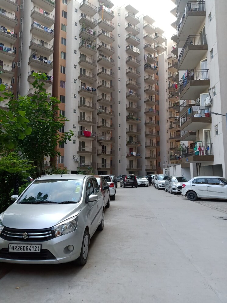 Cover Image, rof-aalayas 2 Bedroom 574 Sq.Ft. Apartment In Sector 102 Gurgaon 9767302