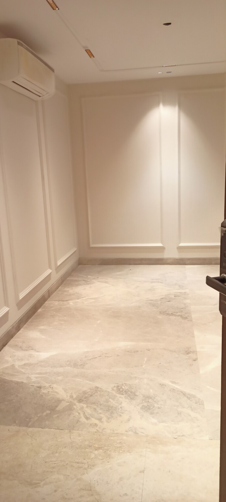 Room, dlf-city-phase-iv 4 Bedroom 3300 Sq.Ft. Builder Floor In Dlf Phase iv Gurgaon 9767326