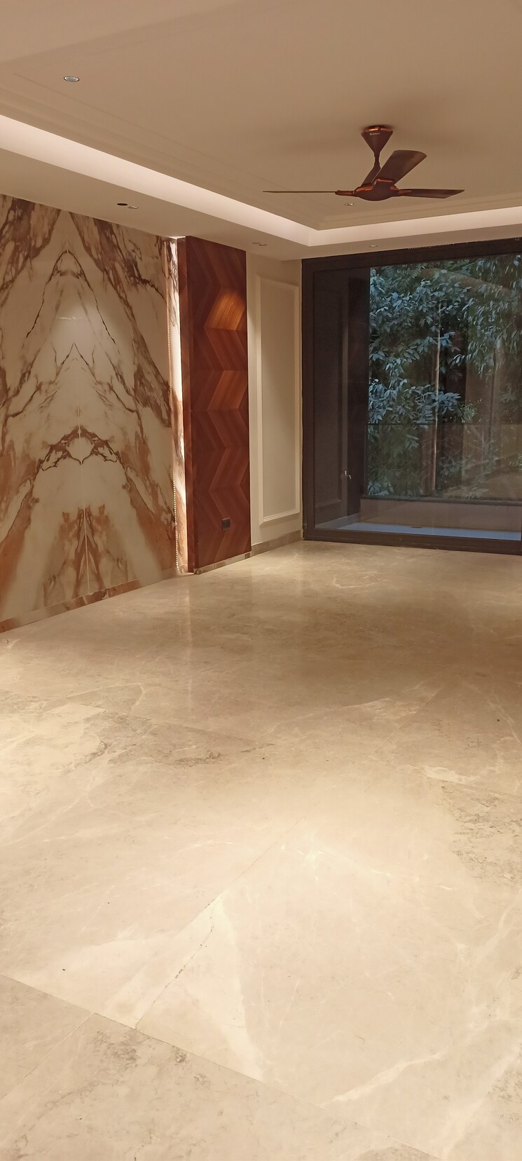 Room, dlf-city-phase-iv 4 Bedroom 3300 Sq.Ft. Builder Floor In Dlf Phase iv Gurgaon 9767326