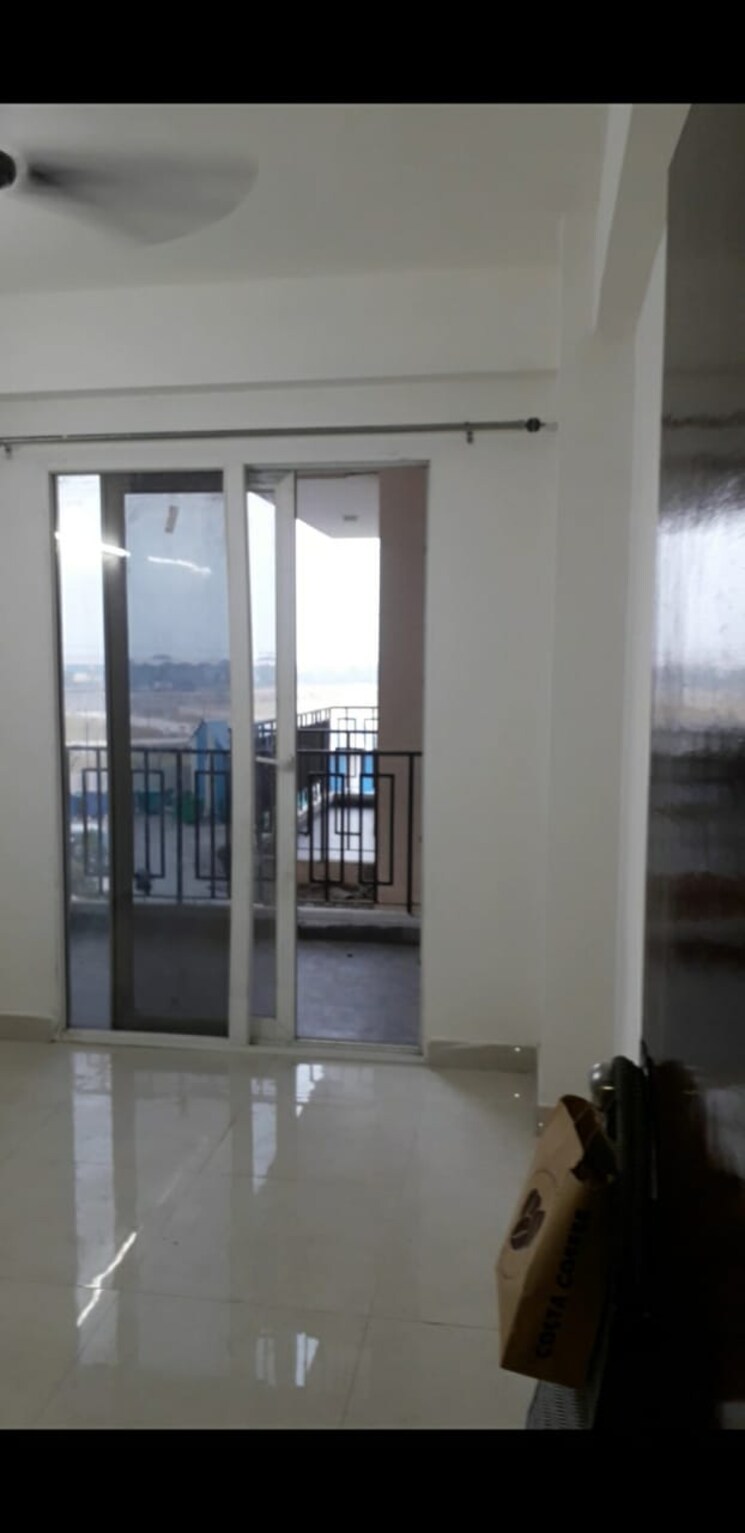 Cover Image, signature-global-the-roselia 2 Bedroom 670 Sq.Ft. Apartment In Sector 95a Gurgaon 9767346