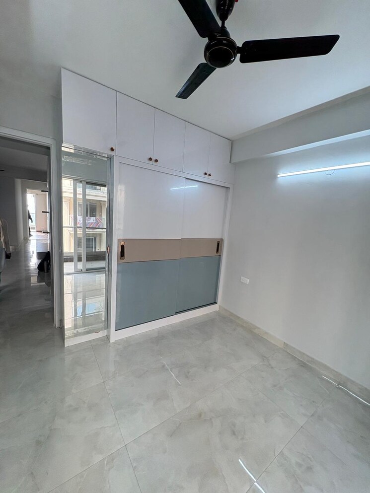 Room, signature-global-city 3 Bedroom 1555 Sq.Ft. Apartment In Sector 37d Gurgaon 9767375