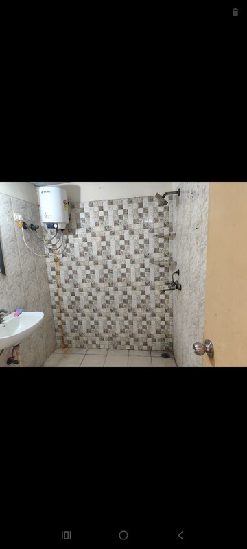 Bedroom in 3 BHK Apartment at Antriksh Golf View, Sector 78 – for Rent