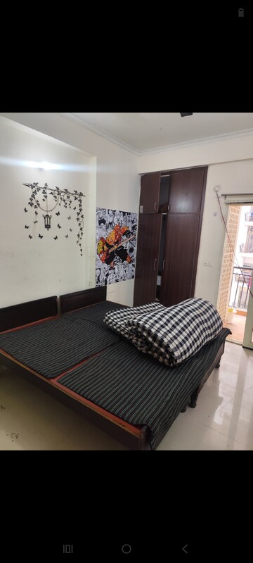 Bedroom in 3 BHK Apartment at Antriksh Golf View, Sector 78 – for Rent