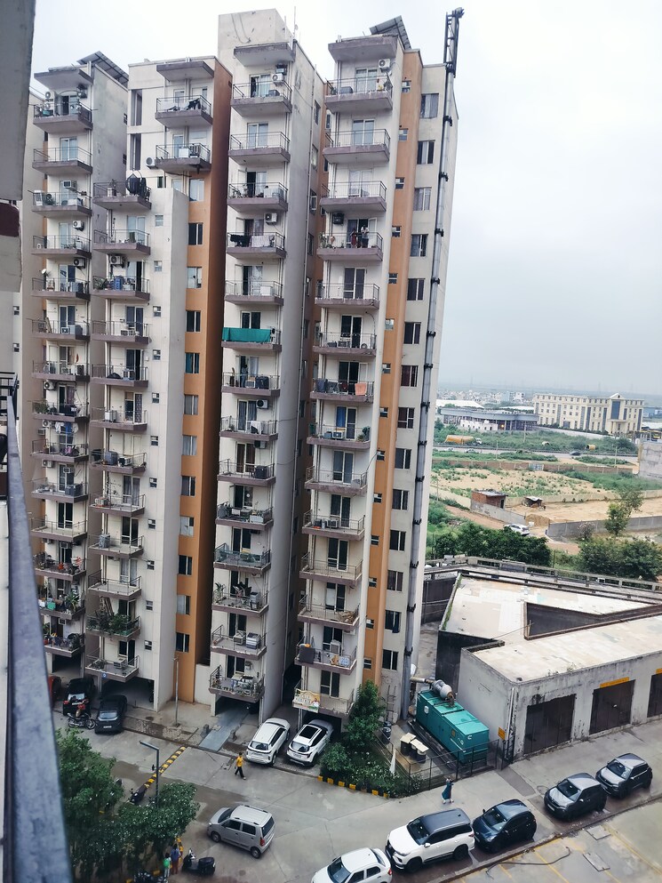 Cover Image, rof-aalayas-phase-2 3 Bedroom 864 Sq.Ft. Apartment In Sector 102 Gurgaon 9767383