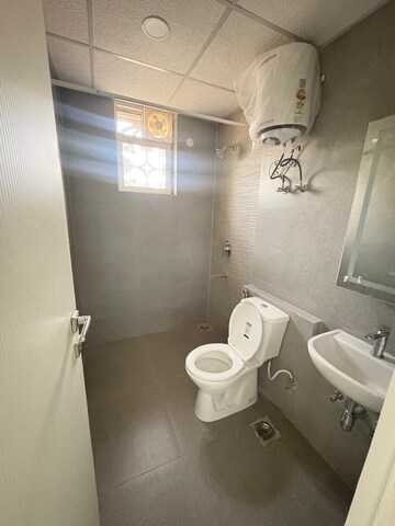 Bathroom in 3 BHK Apartment at Signature Global City, Sector 37d – for Rent