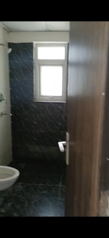 Bathroom in 3 BHK Apartment at BPTP Discovery Park, Sector 80 – for Rent