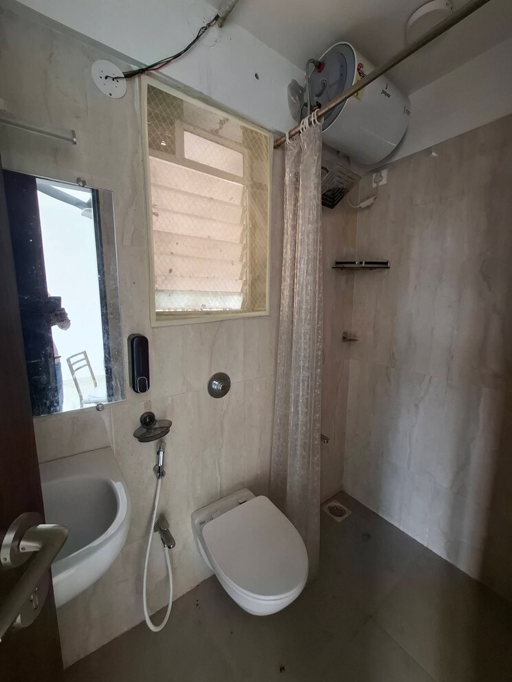 Attached Bathroom, gundecha-greens 1 RK 240 Sq.Ft. Apartment In Kandivali East Mumbai 9767419